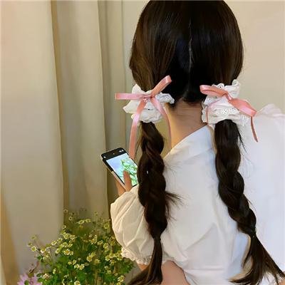 塞布丽娜·卡彭特：无厘头圣诞